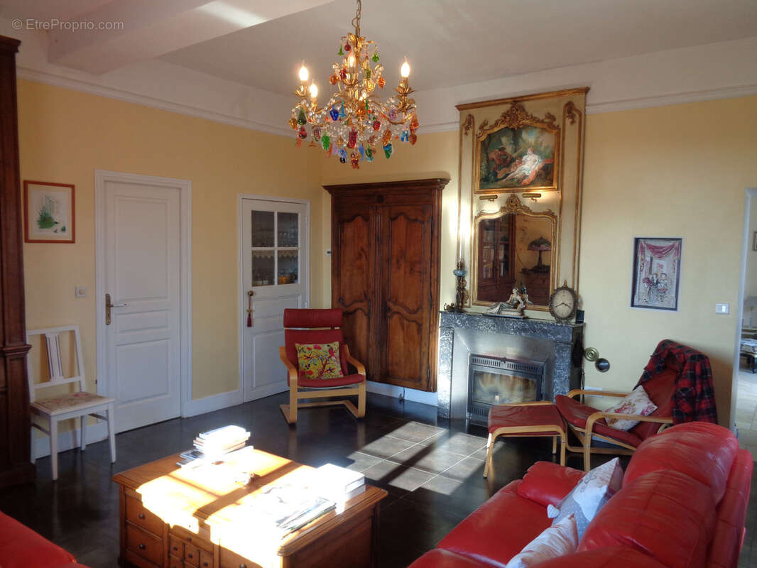 Maison à SERMAGES