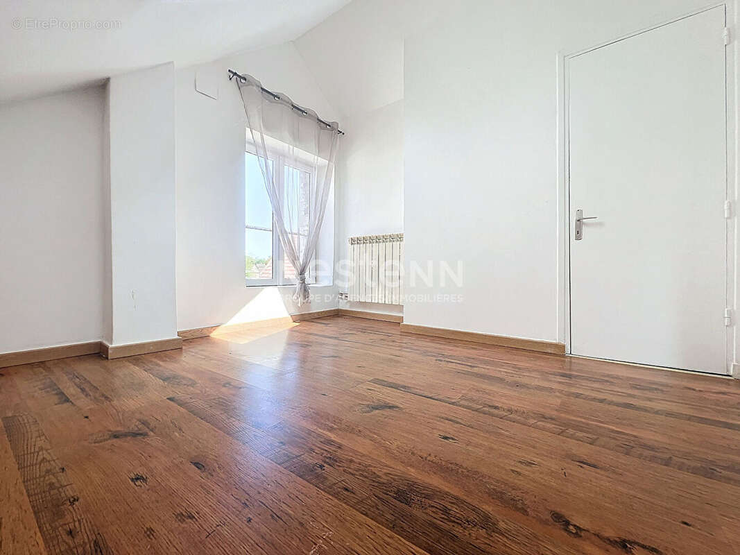 Appartement à vendre à PRECY SUR OISE - photo 10