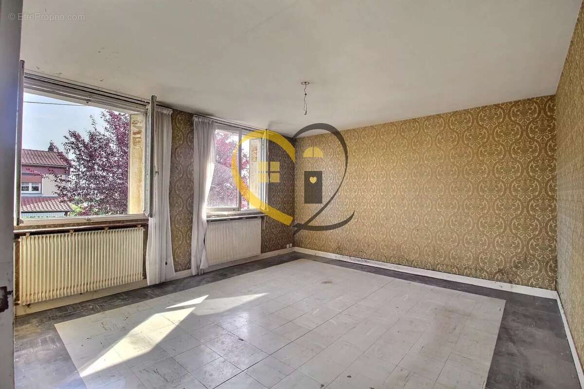 Maison à SAINT-GERMAIN-DU-PUY