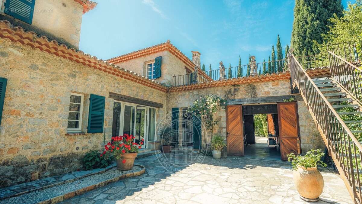 Maison à SEILLANS