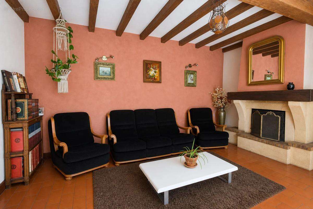 Maison à BEAUMONT-DU-PERIGORD