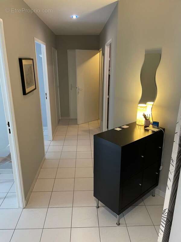 Commerce à NARBONNE