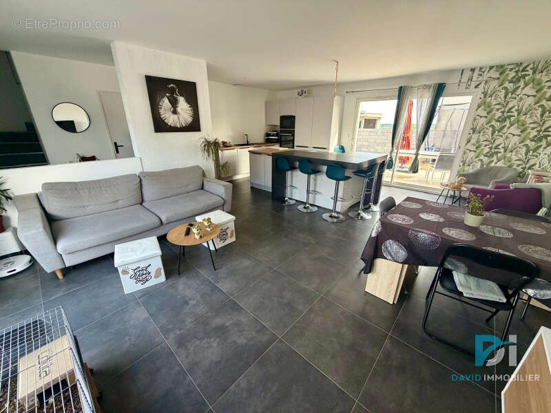 Maison à VALROS