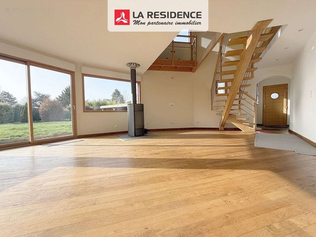 Maison à PACY-SUR-EURE