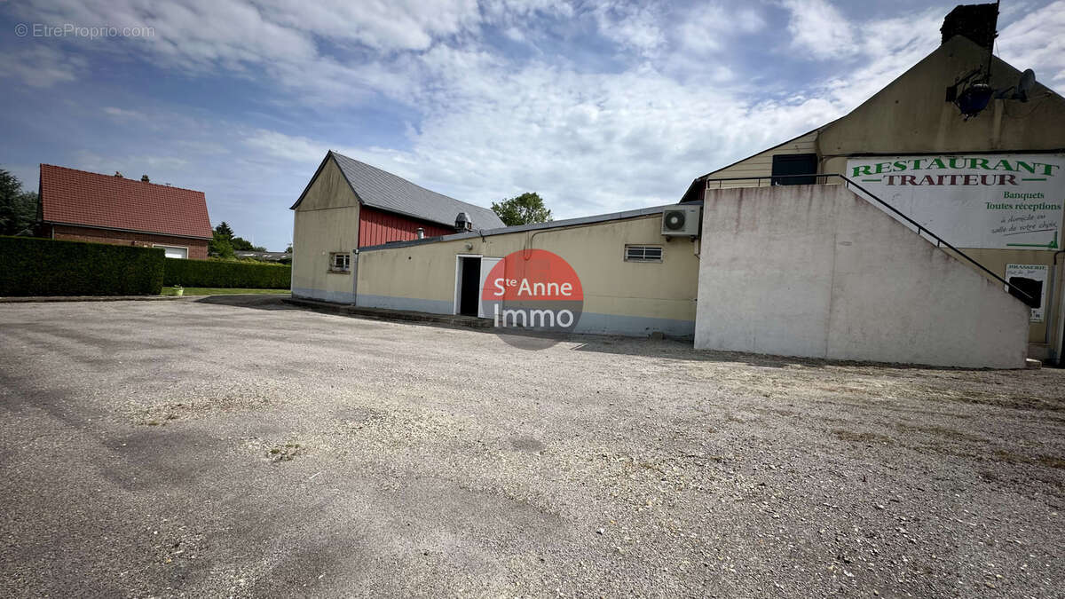 Caulieres - immeuble commerciale - restaurant - 2 appartements - photo 10