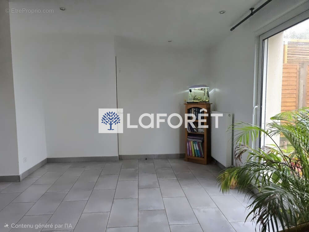 Maison à BOUGUENAIS