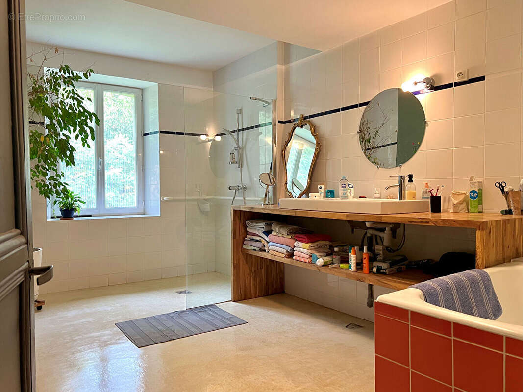 Maison à SAUVETERRE-DE-GUYENNE