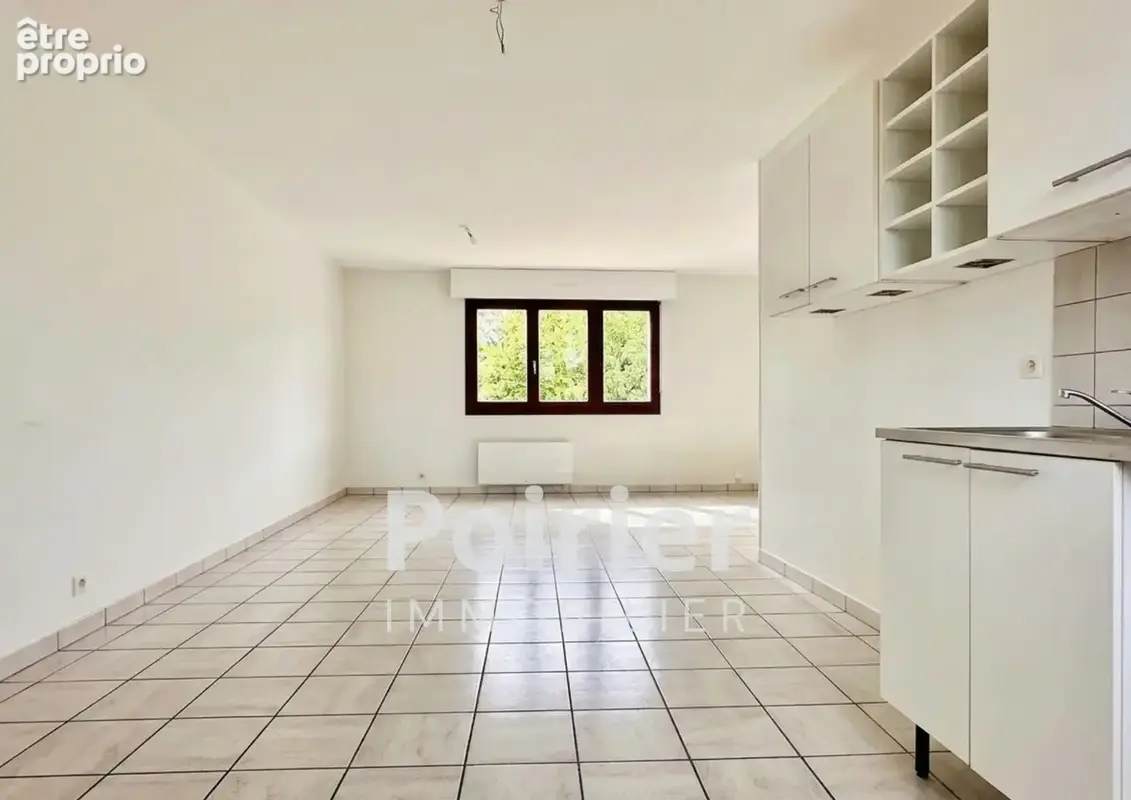 Appartement T3 de 66m2 avec cave et garage - photo 3