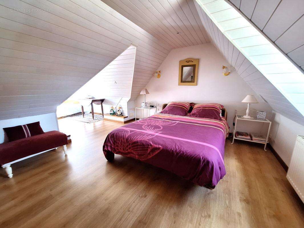 Maison à LOCQUIREC