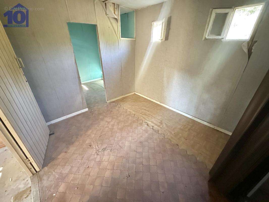 Terrain à VALRAS-PLAGE