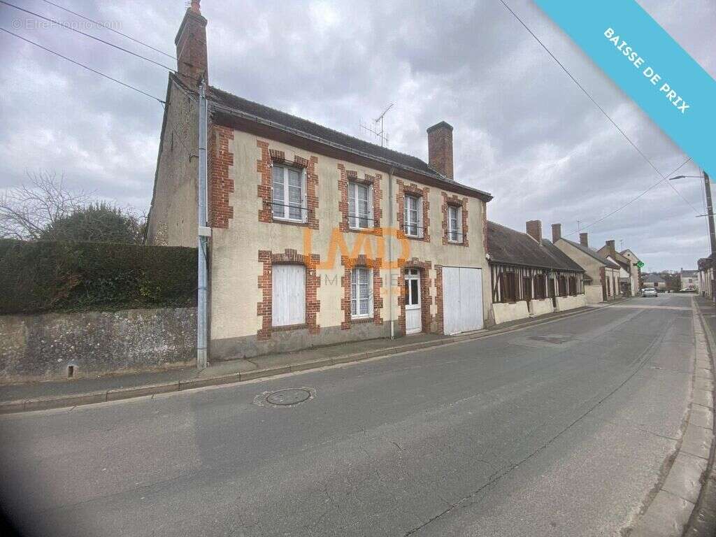 Maison à LA VILLE-AUX-CLERCS