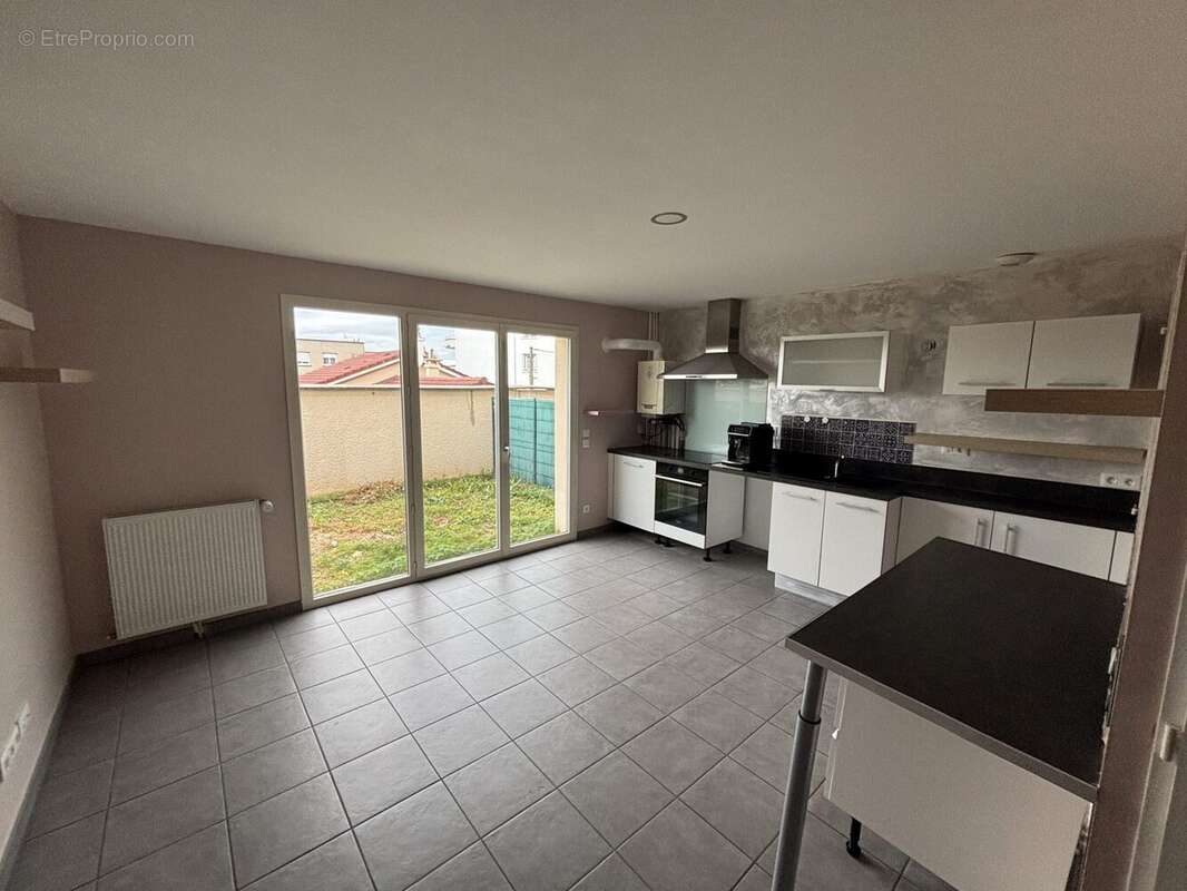 Maison à SAINT-ETIENNE