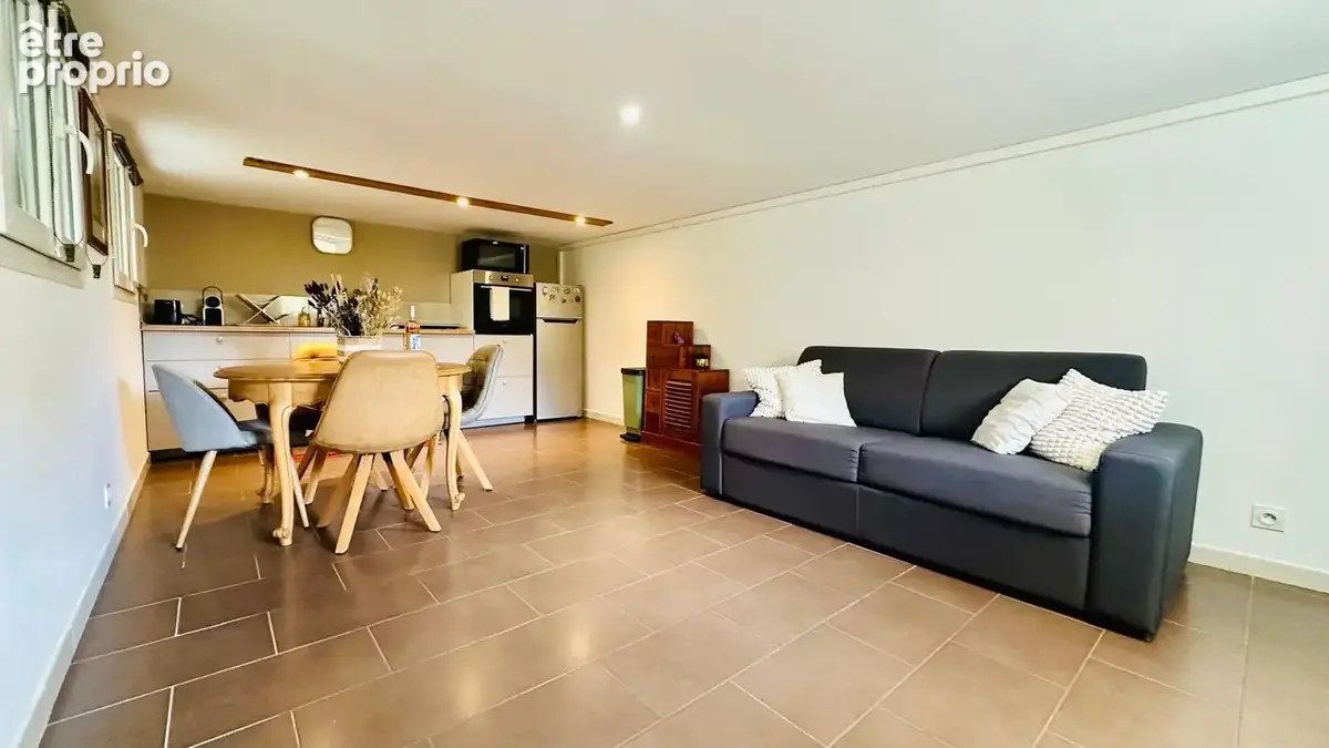 Maison T5 de caractère + T2 indépendant - photo 9