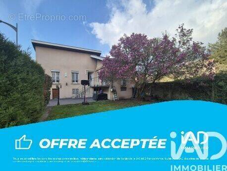 Photo 1 - Maison à VIZILLE