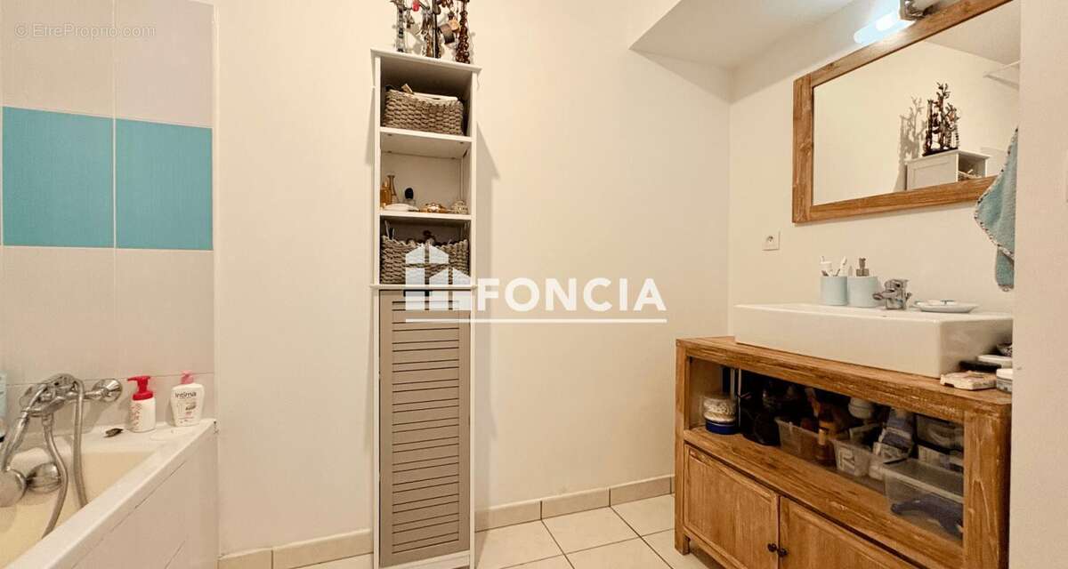 Appartement à PERTUIS