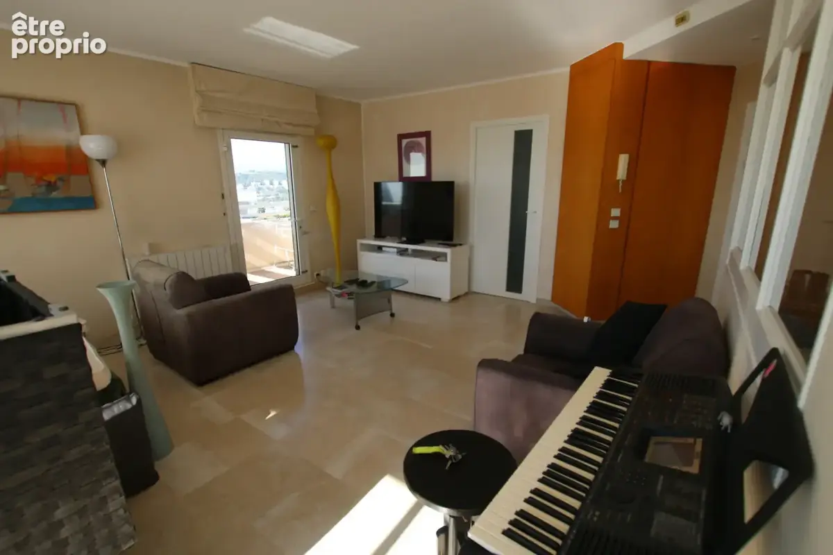 Nice ouest dernier etage 500 000€ - photo 7