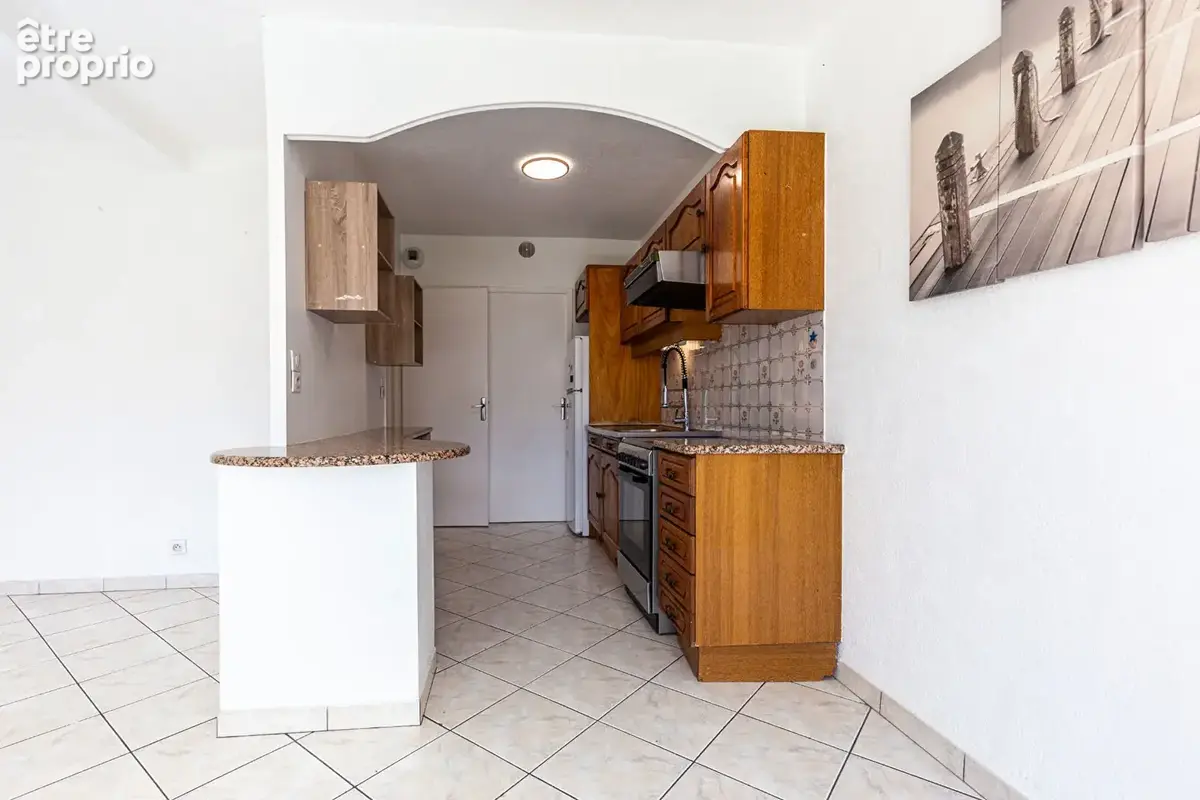 Agence immobiliere laforet - "kaki" - co-exclusivite - annecy / cran-gevrier - appartement t5 traversant de 100,91 m² - loggia - - photo 3