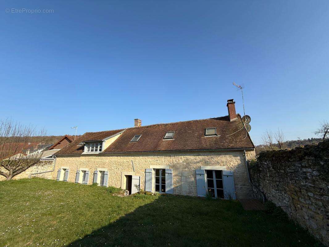 Maison à BURY