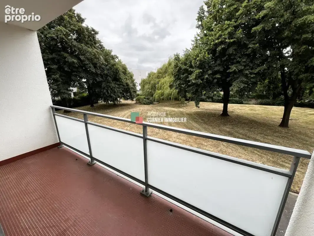 Photo Appartement à Saint-Jacques-De-La-Lande au prix de 214 800€