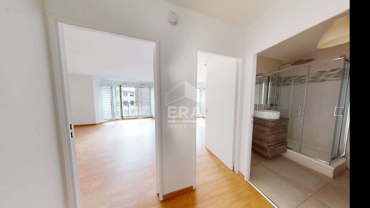 Appartement à PARIS-19E