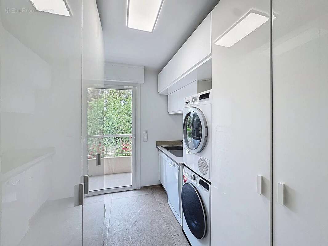 Appartement à SAINT-TROPEZ