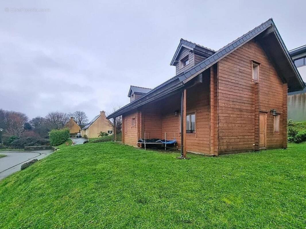 Photo 1 - Maison à PLOUGONVELIN