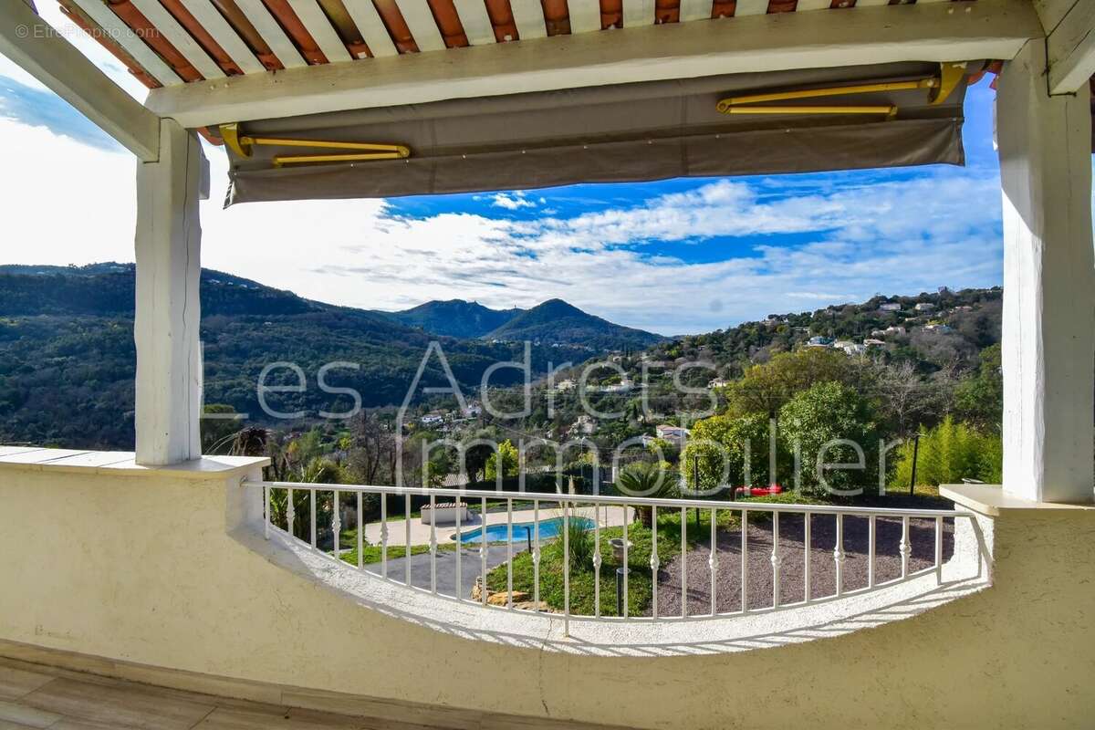 Maison à LES ADRETS-DE-L'ESTEREL