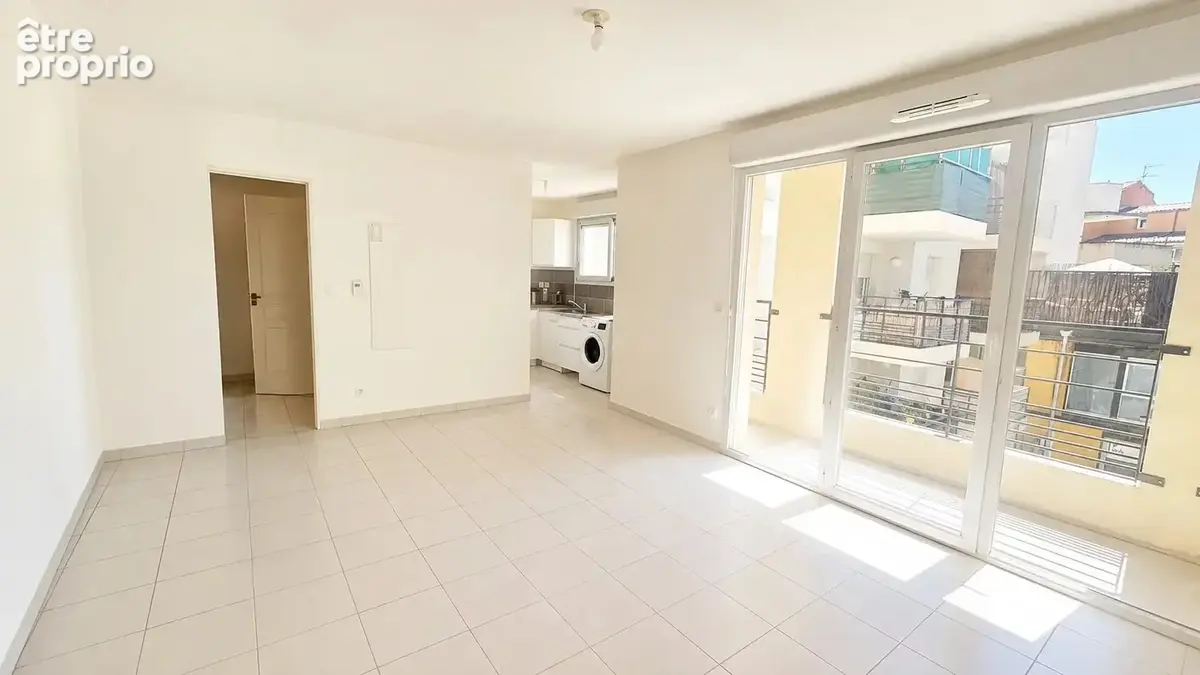 Appartement 34 m² à Marseille-1e  - photo 2