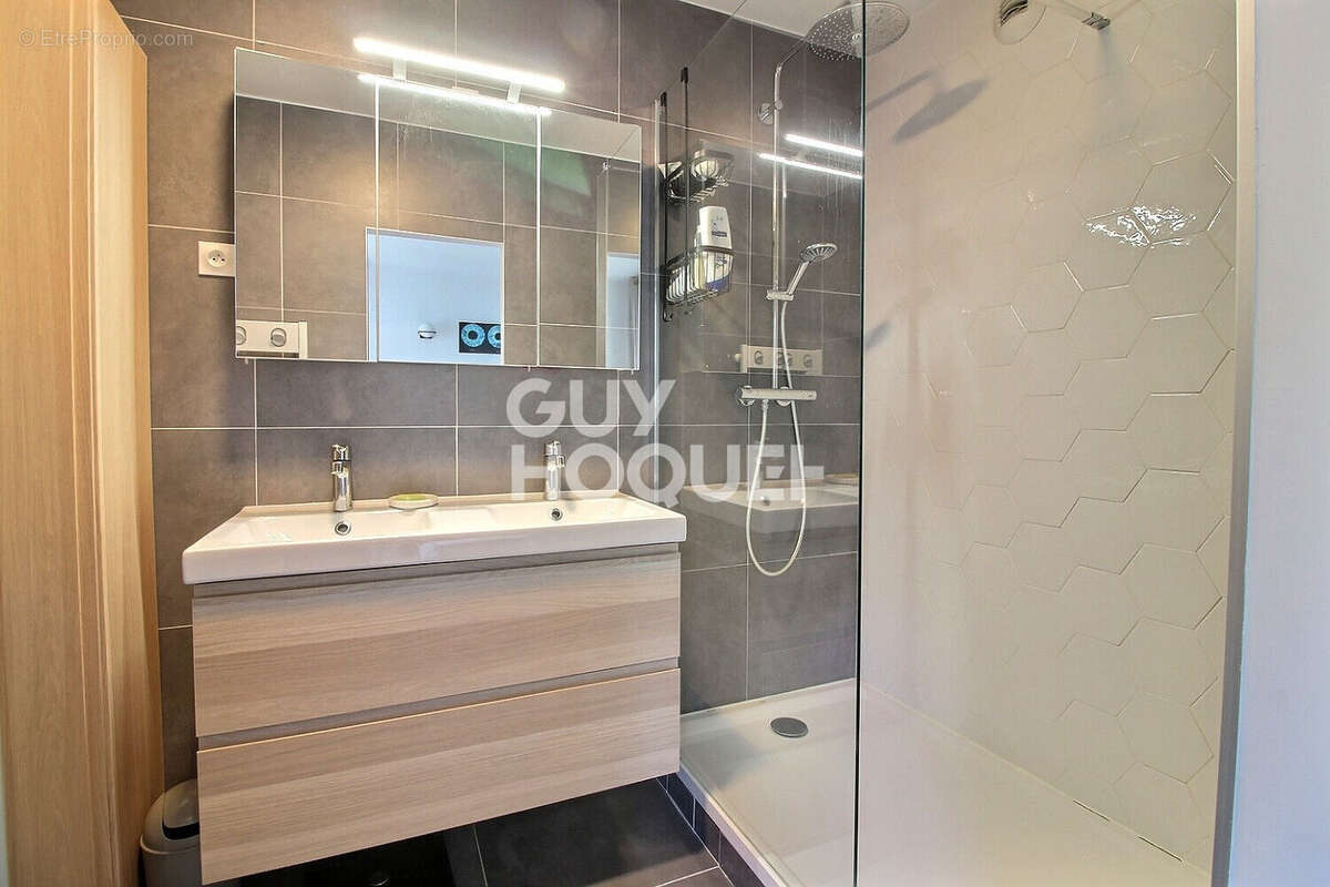 Appartement à PUTEAUX