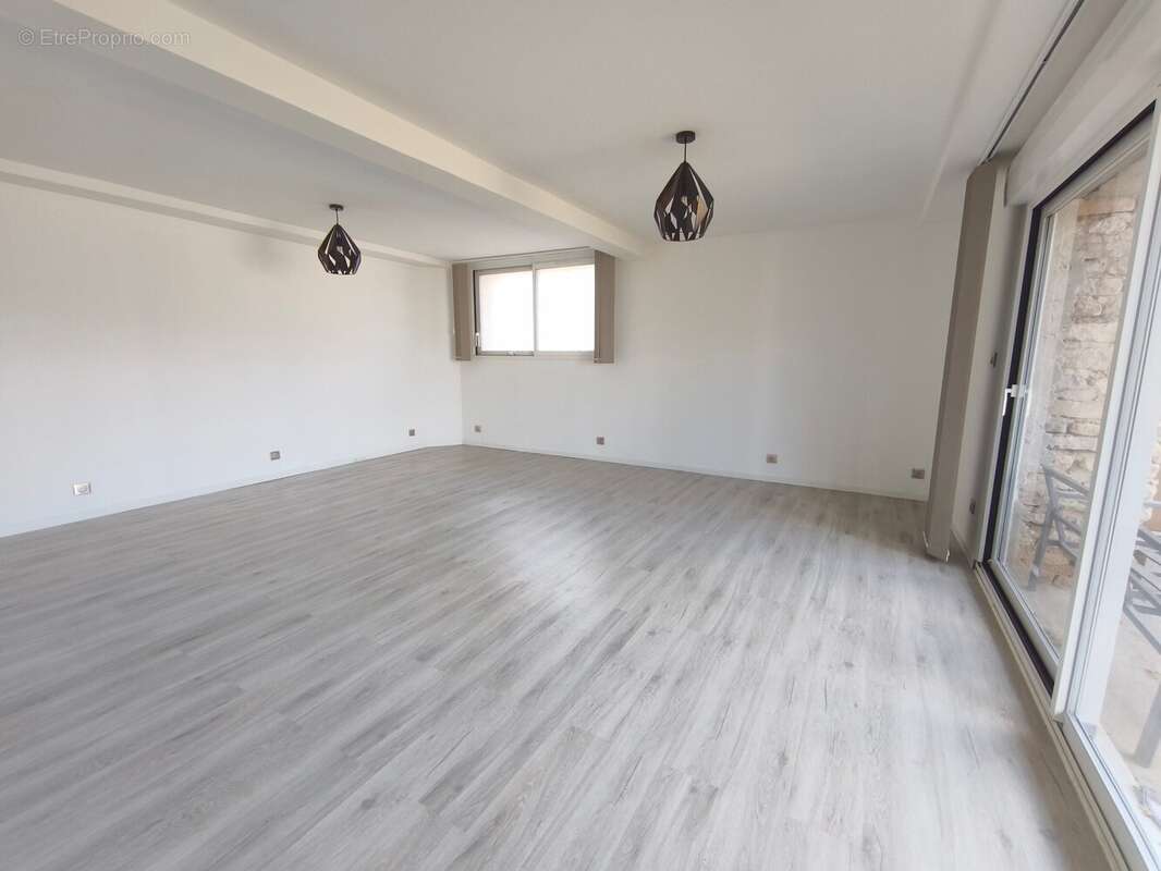 Maison 140 m² à Asnieres-Sur-Nouere  - photo 7