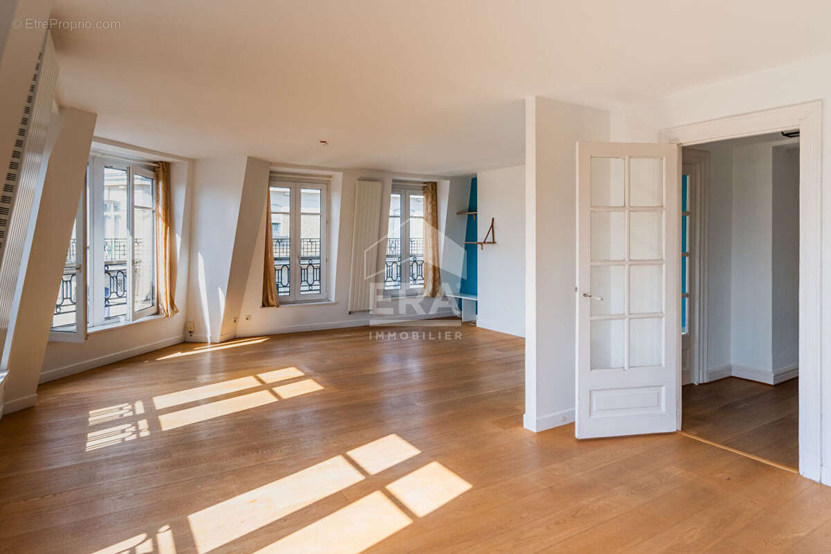 Appartement 159m² à la madeleine - photo 4