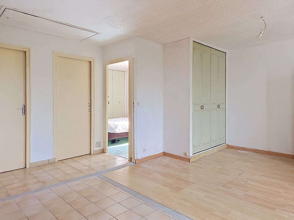 Maison Fontenay Le Vicomte 5 pièce(s) 87 m2 - photo 4