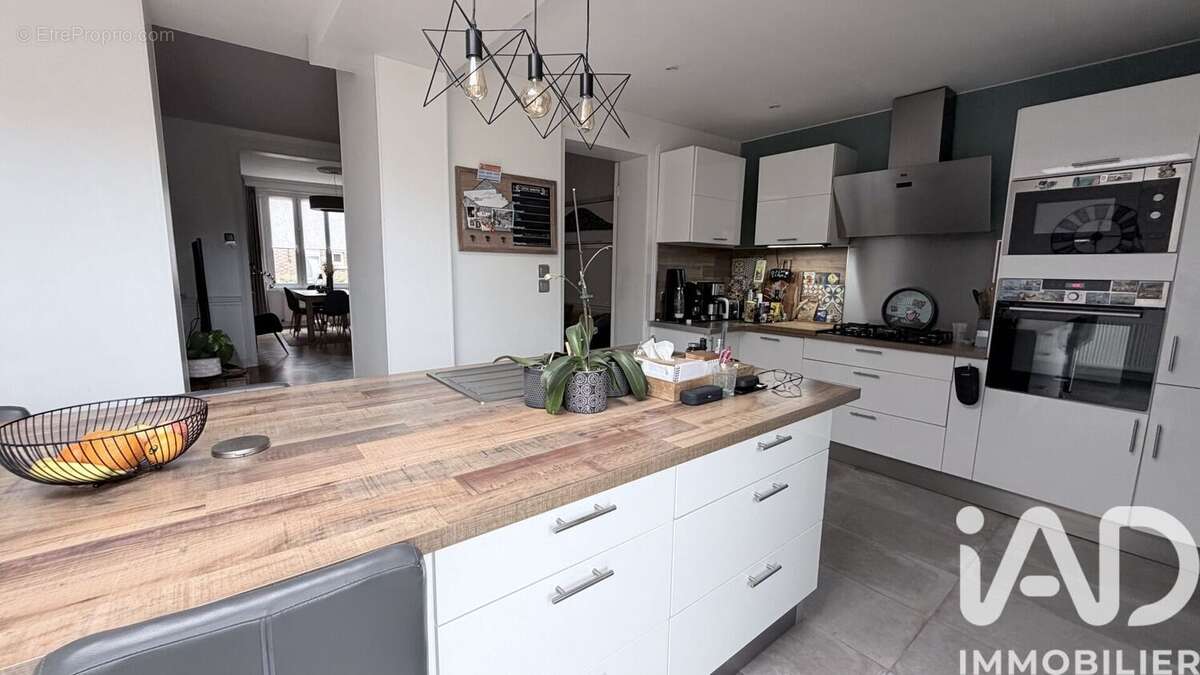 Photo 2 - Maison à SIN-LE-NOBLE