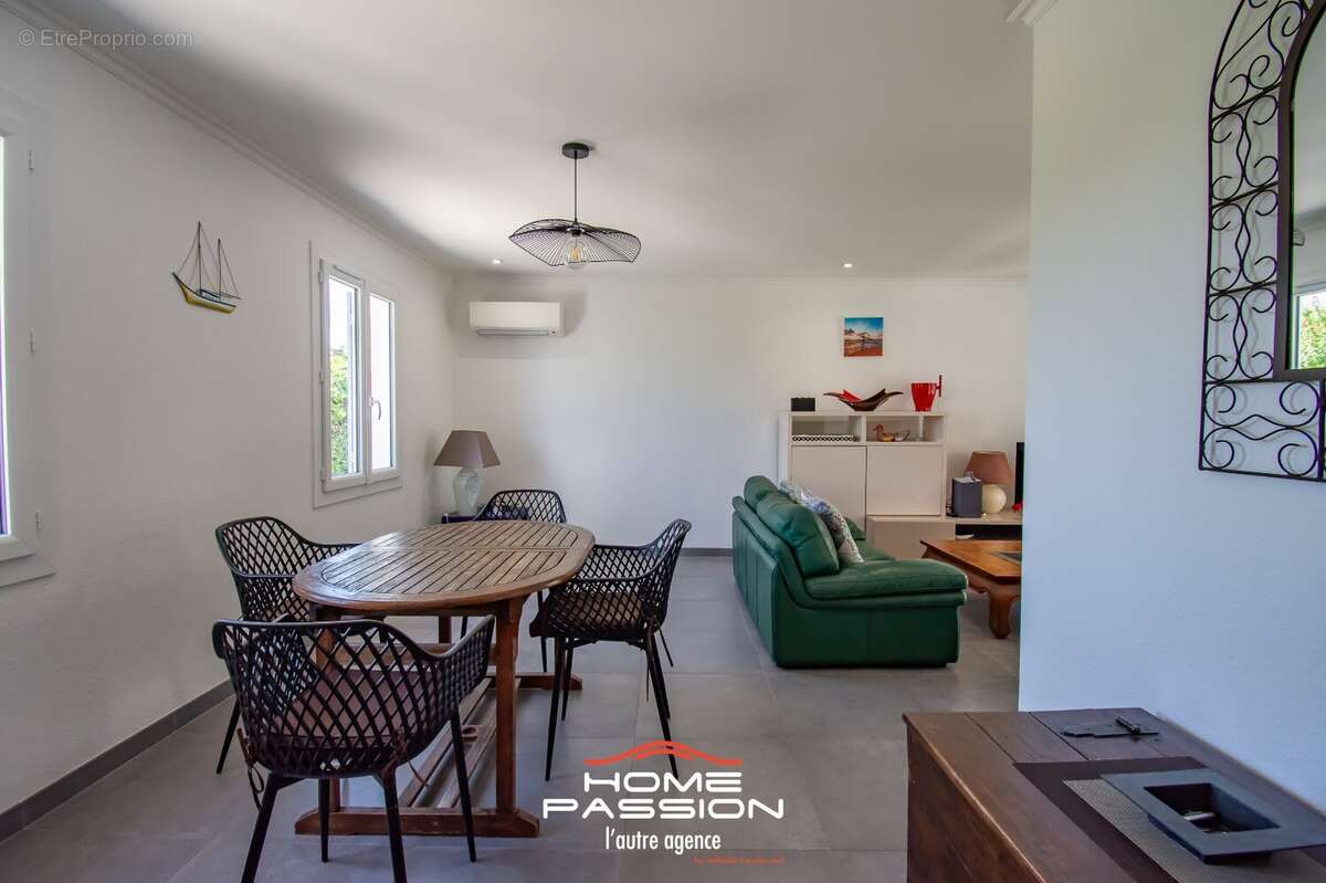 Maison à MESCHERS-SUR-GIRONDE