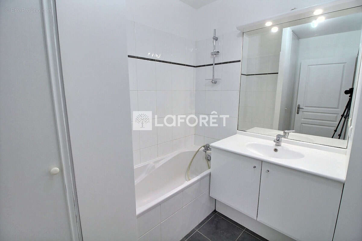 Appartement à RUEIL-MALMAISON
