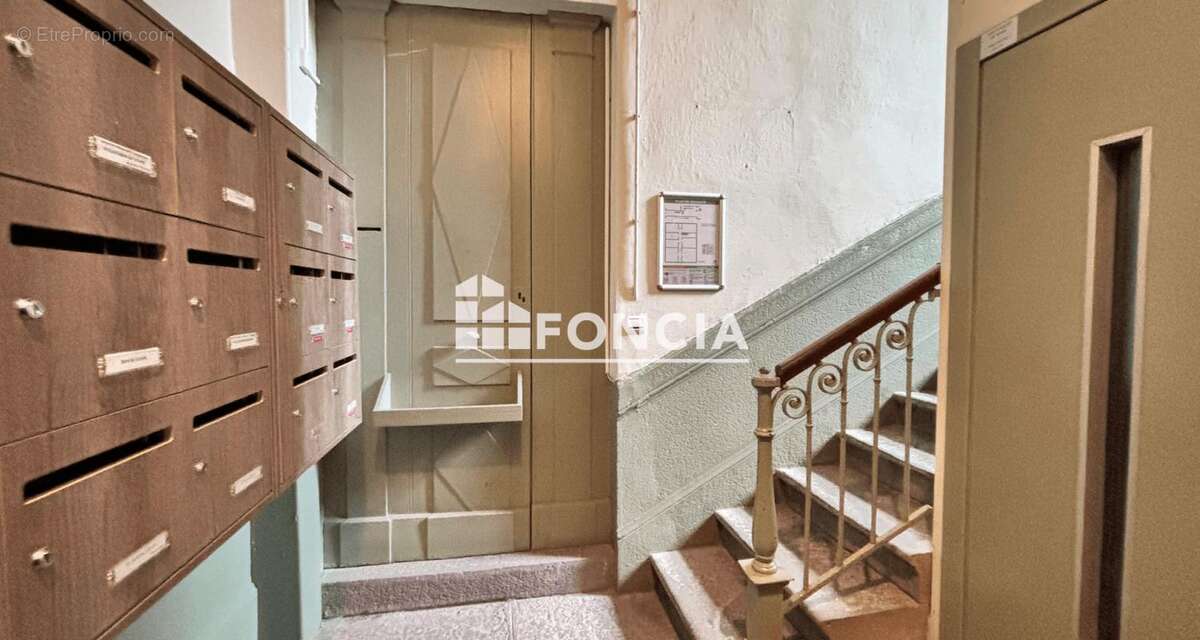 Appartement à SAINT-ETIENNE