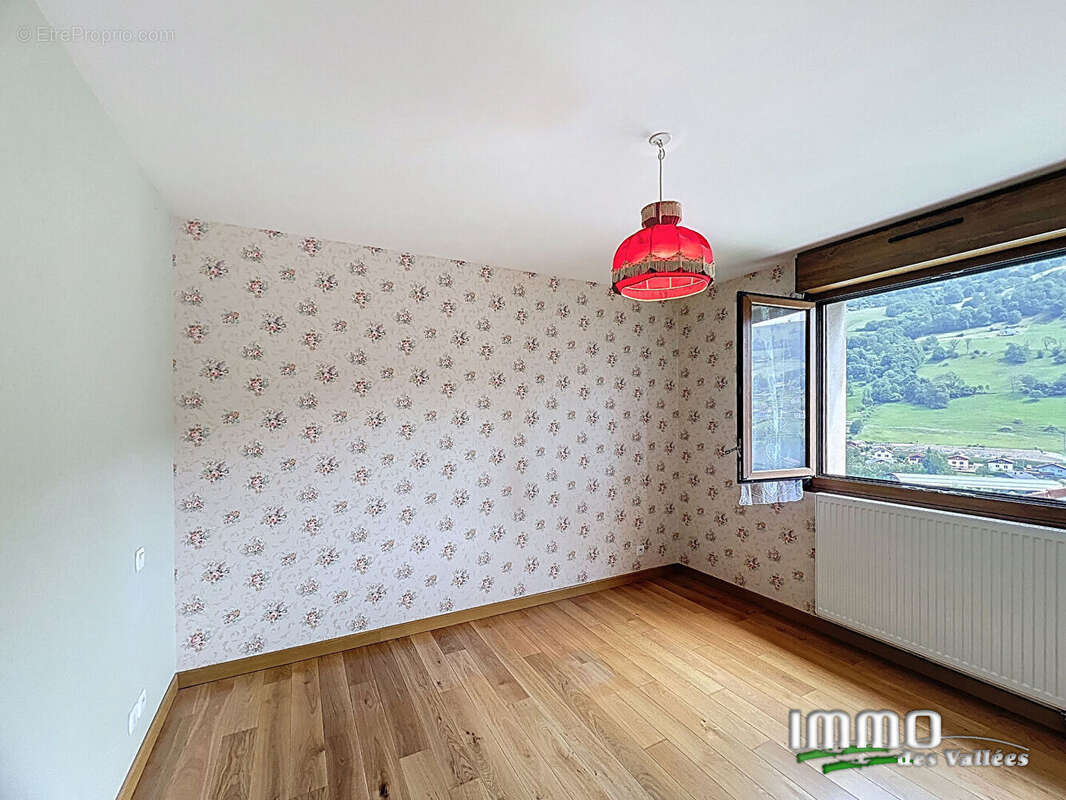 Maison à LA BRESSE