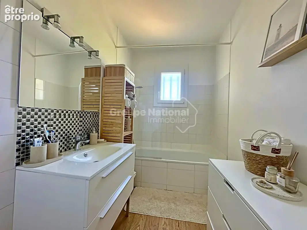 Maison Lunel 4 pièce(s) 86 m2 - photo 6