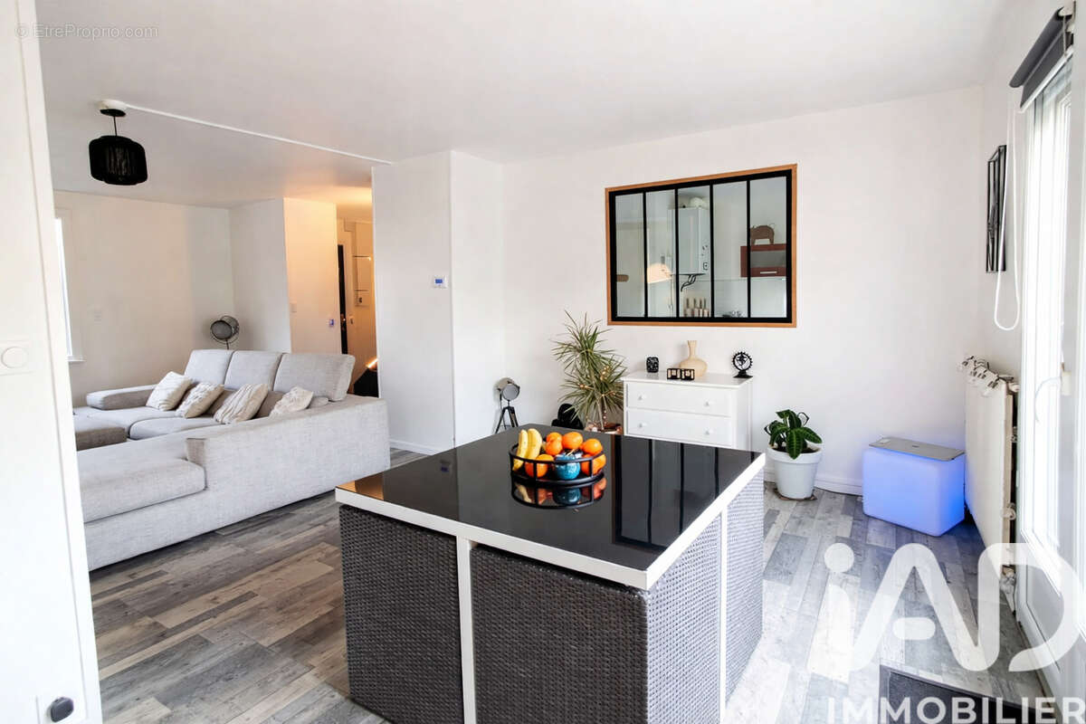 Photo 3 - Maison à CANY-BARVILLE