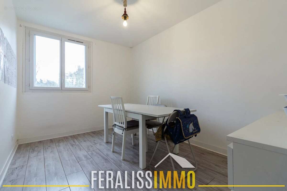 Appartement à PONTOISE