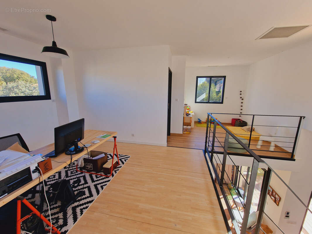 Maison à ARGELLIERS