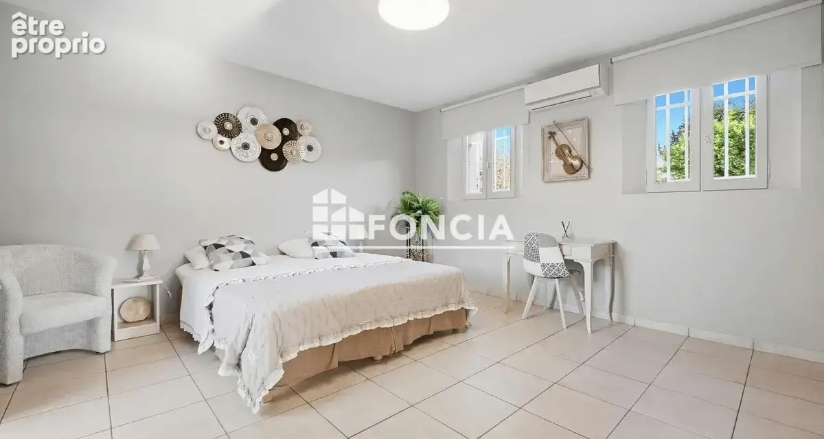Mougins propriete  sur 2200m2 de terrain paysage - viilla 5 pièces - 233 m² piscine pompe chaleur garage terrasses - photo 11