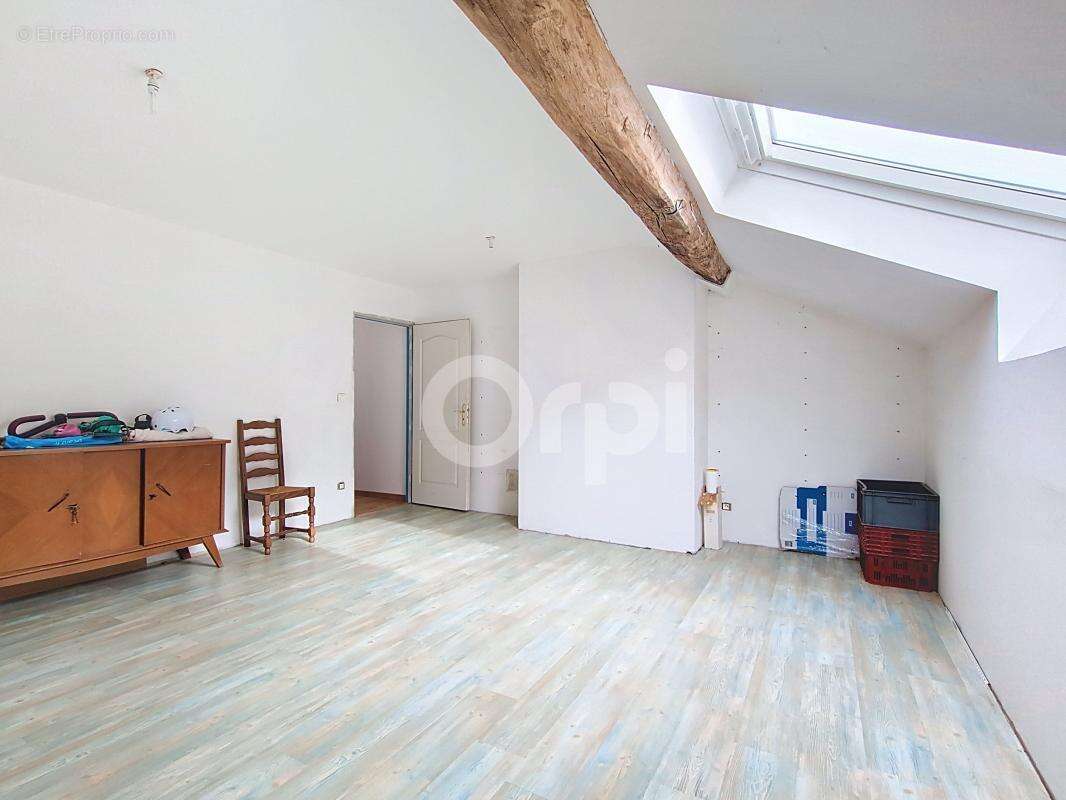 Maison à FRONCLES