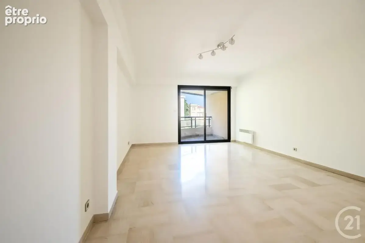 Appartement 3 pièces 71 m² à vendre à Nice (06000) - photo 2
