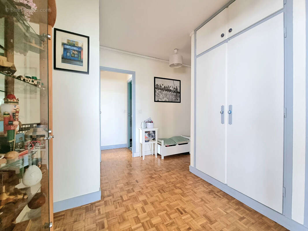 Appartement à FONTENAY-SOUS-BOIS