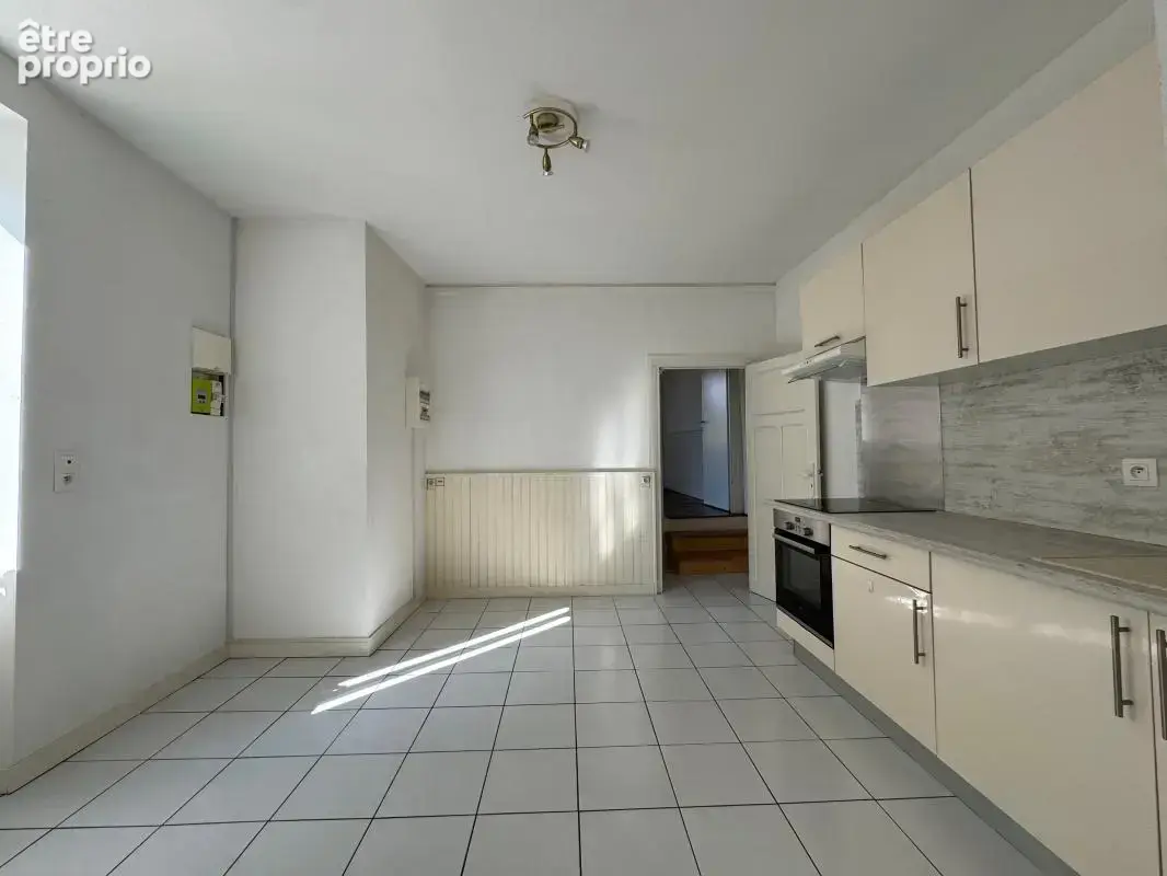 [INVESTISSEMENT / RENTABILITÉ 10 % BRUTS] Immeuble de rapport à Saint-Satur - photo 6