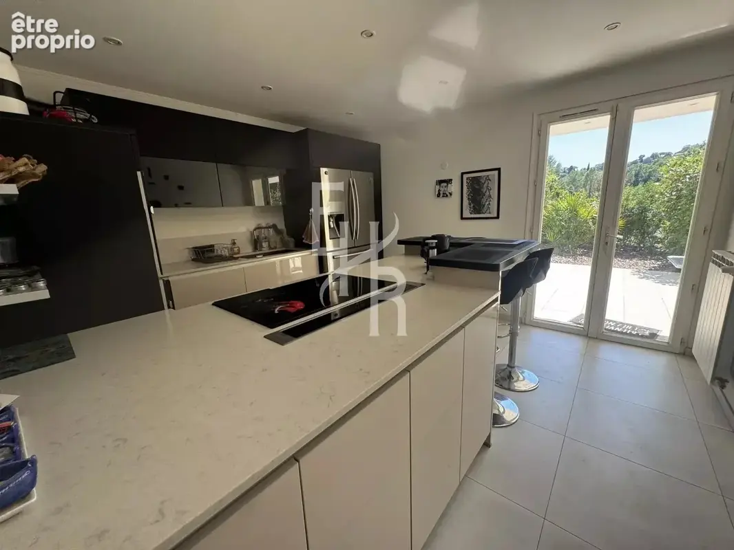 Mougins vente villa individuelle  4 P - photo 10