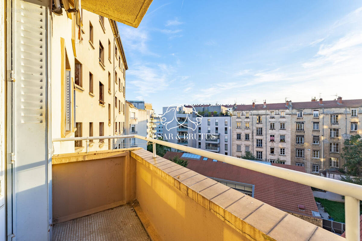 Appartement à LYON-7E