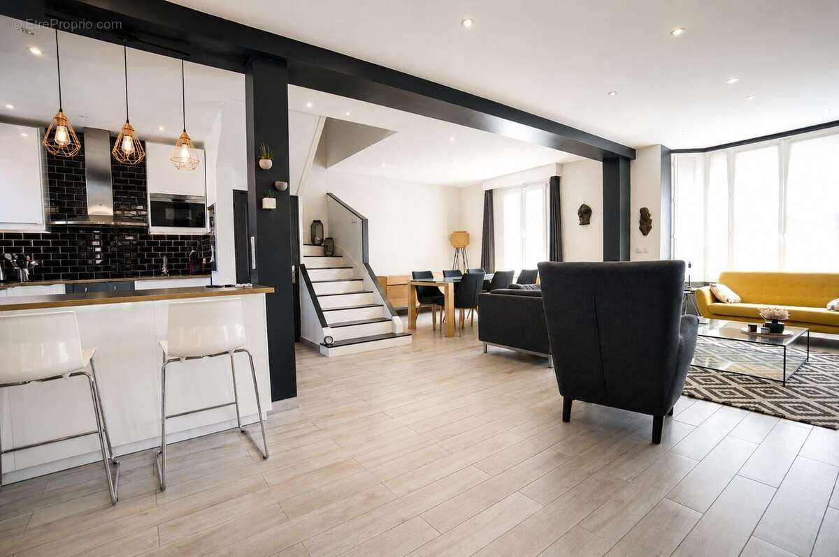 Maison à LIVRY-GARGAN