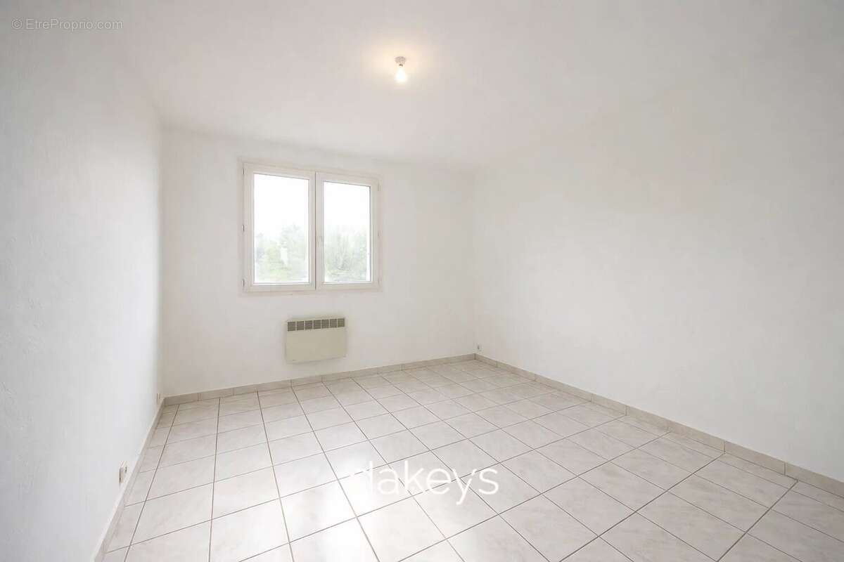 Appartement à MARSEILLE-9E